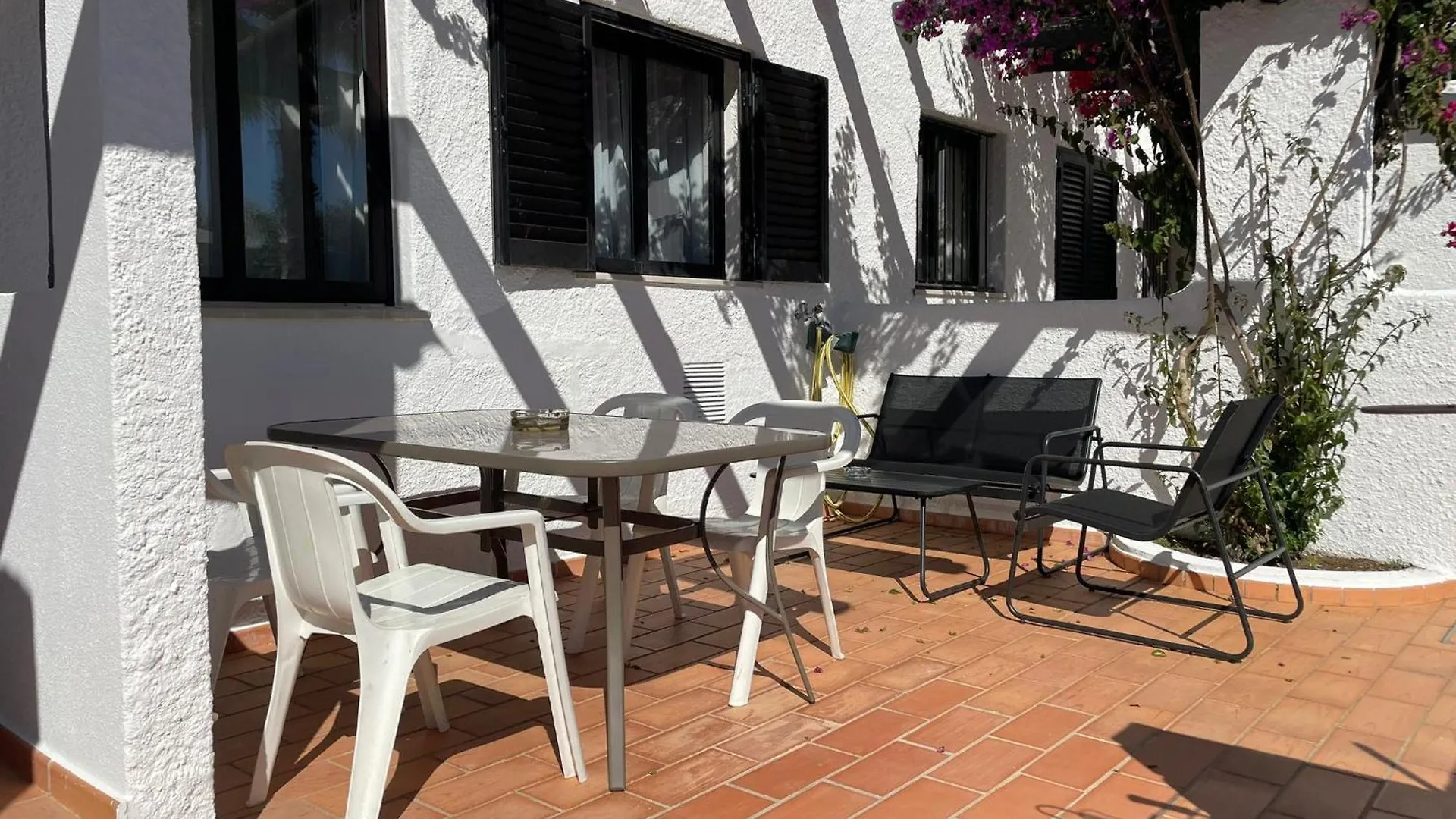 Apartamentos Honorio - Pool And Garden Vilamoura