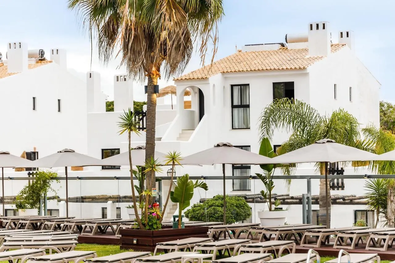 Apartamentos Honorio - Pool And Garden Vilamoura