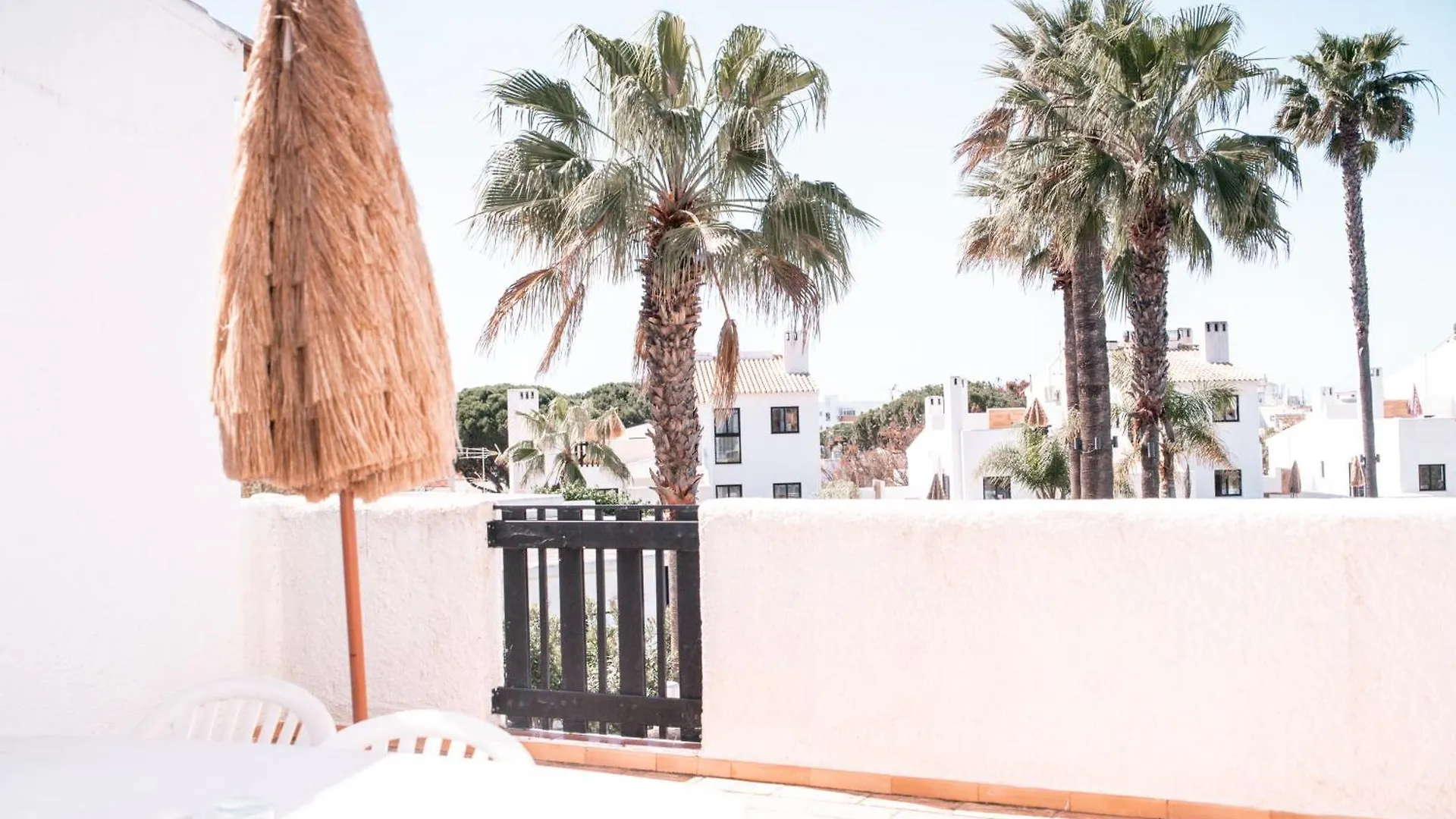 Apart Otel Apartamentos Honorio - Pool And Garden Vilamoura